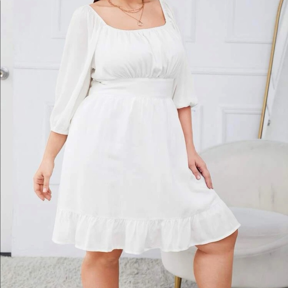 SHEIN Plus Size White Flowly Dress